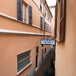 Del Bed & Breakfast 4*